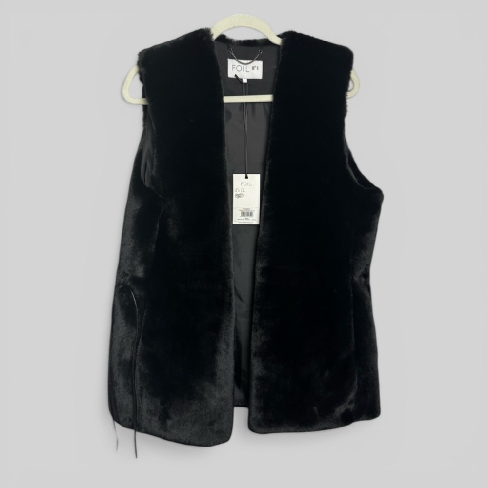 FOIL Fjord Thinking Gilet Faux fur vest luxe New size 12 mobwife whimsigoth chic